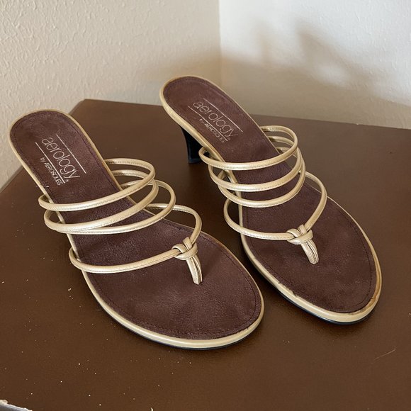 Aerology Strappy Gold Leather Mid Heel Sandals - Size 7.5 - Picture 1 of 6